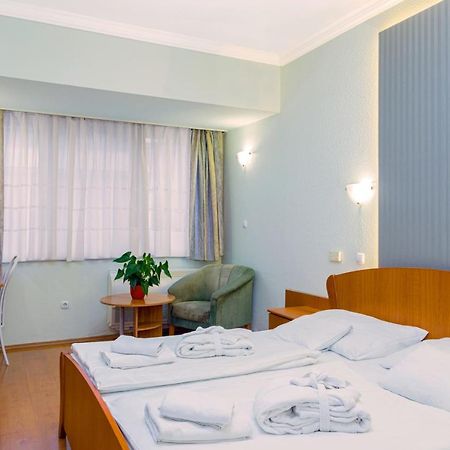 Aqua Blue Hotel Hajduszoboszlo Exterior photo